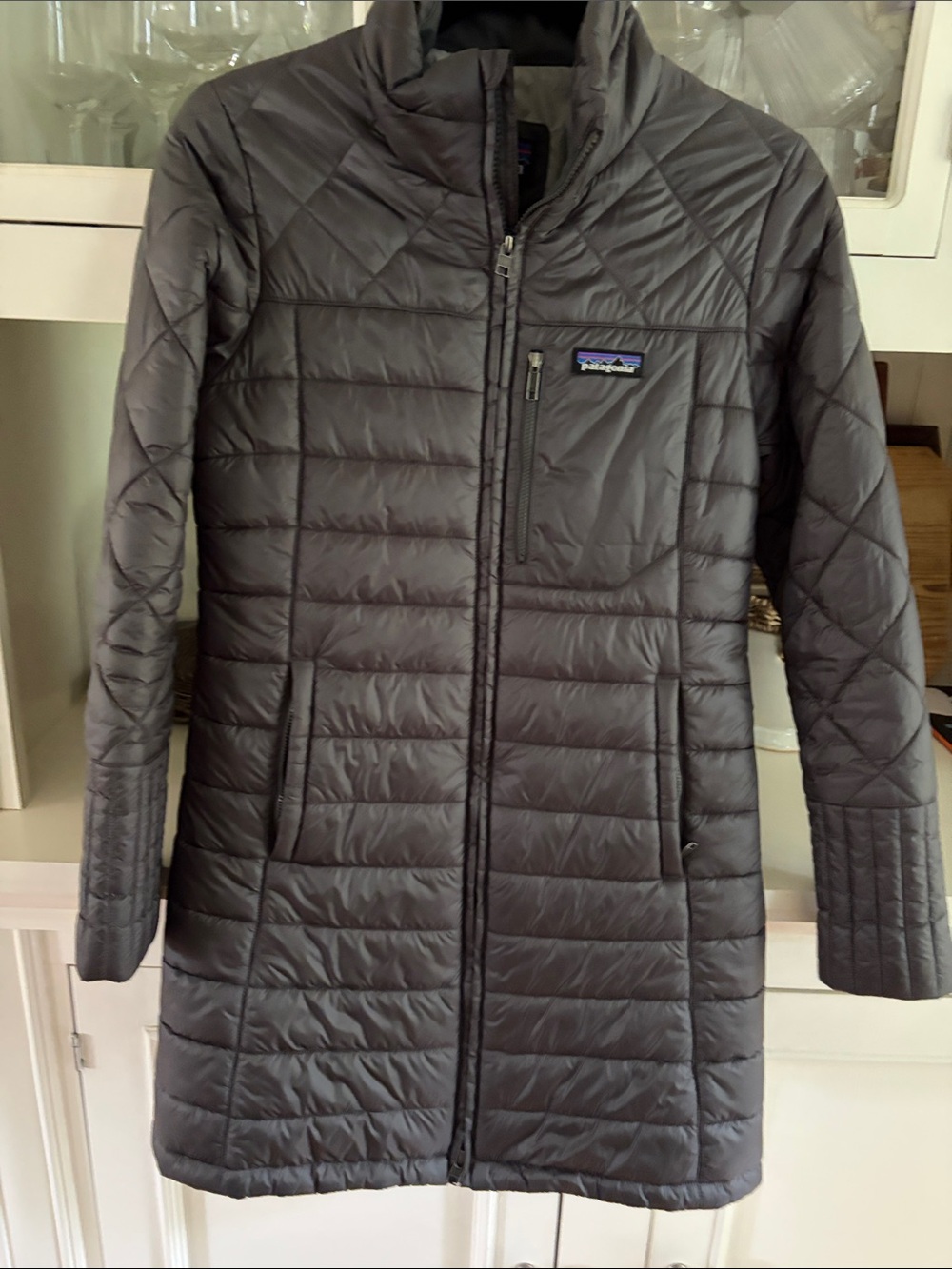 Patagonia Women's Charcoal Quilted Insulated Puffer Coat Size Small
